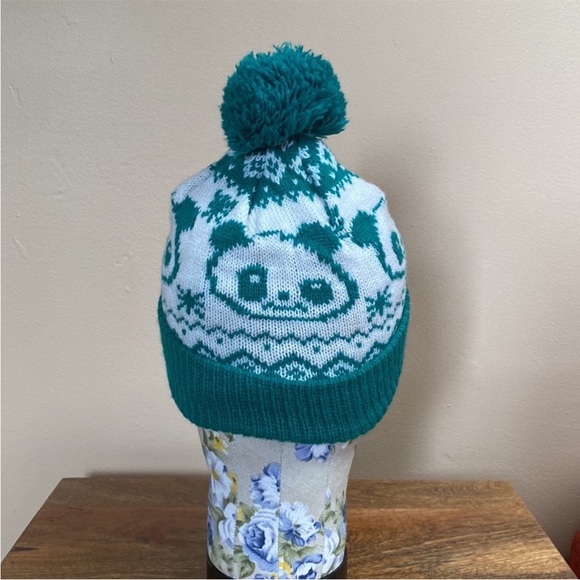 VTG 80’S Green Panda Bear Knit Knitted Pom Pom Winter Hat Beanie - Picture 11 of 14